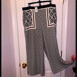 Ann Taylor The Loft wide leg flowy pants